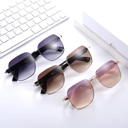 Experience the Future of Audio with MZ02 Smart Glasses - Bluetooth Wireless Sunglasses with Built-in Speakers for Hands-Free Calling and Music
